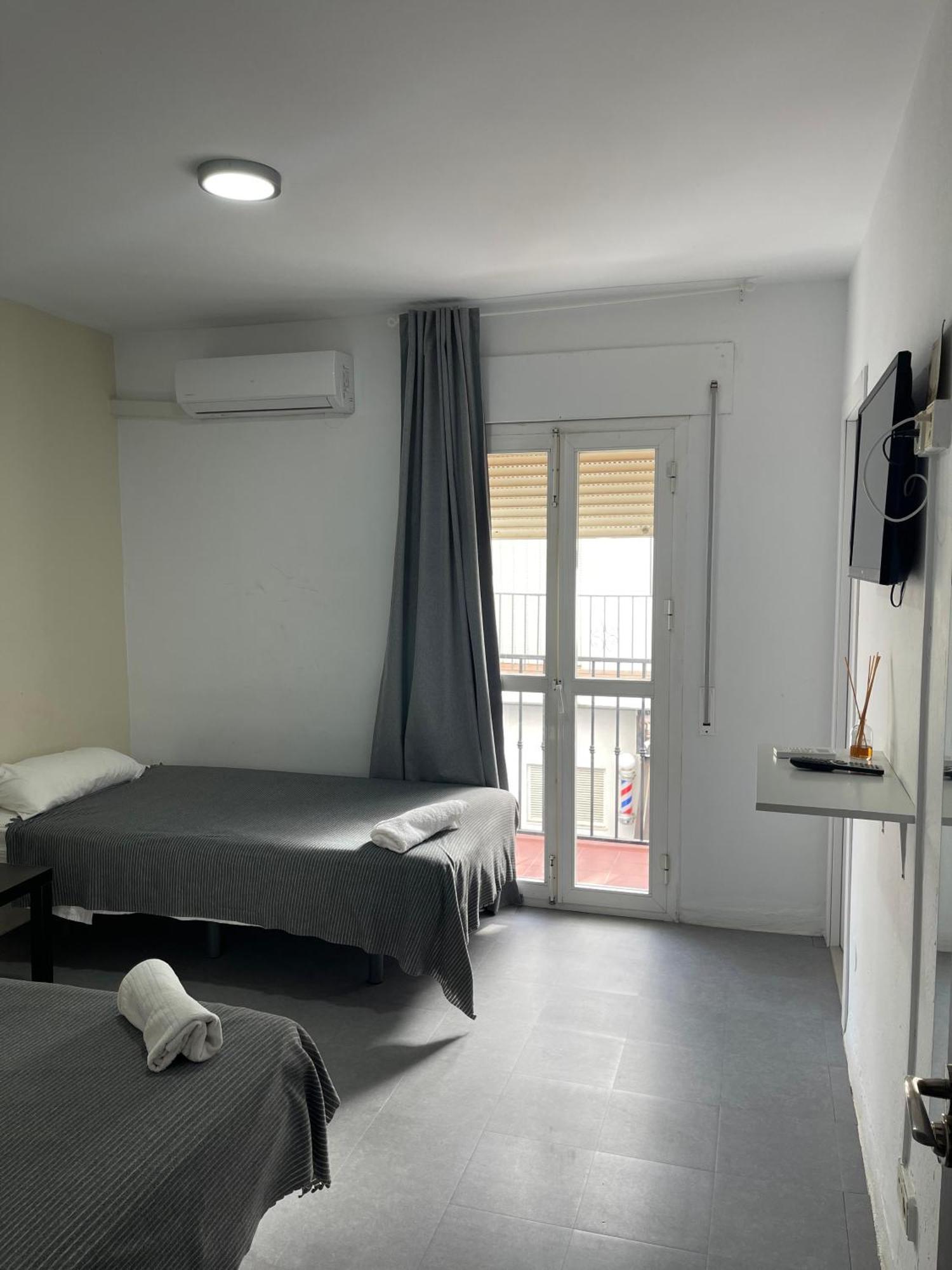 Hostal Santa Calma Marbella Eksteriør bilde
