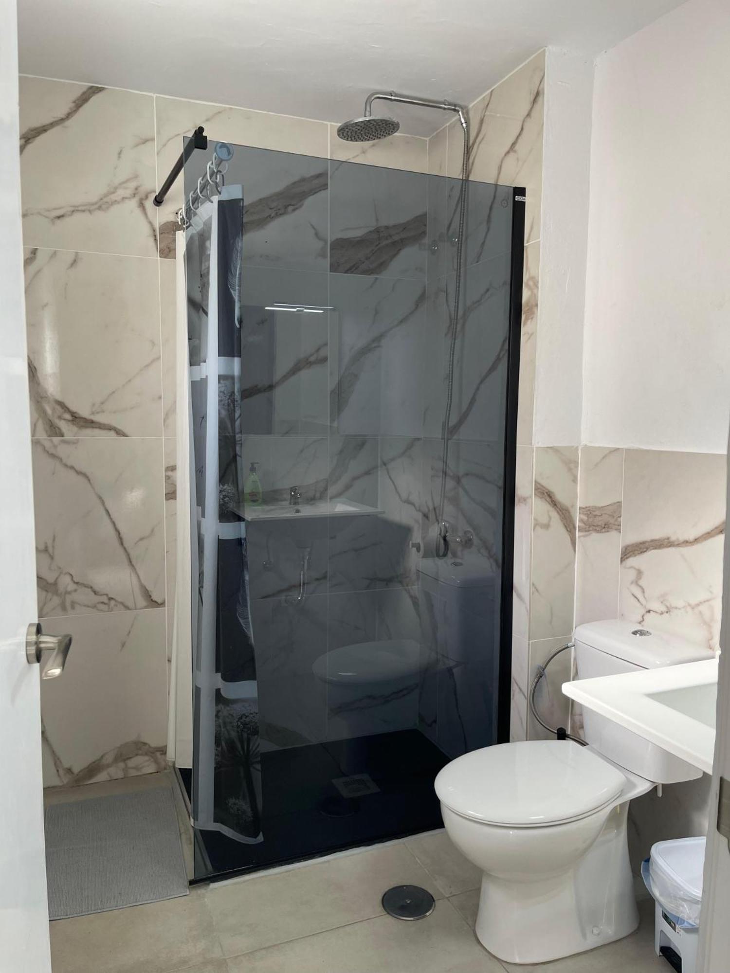 Hostal Santa Calma Marbella Eksteriør bilde