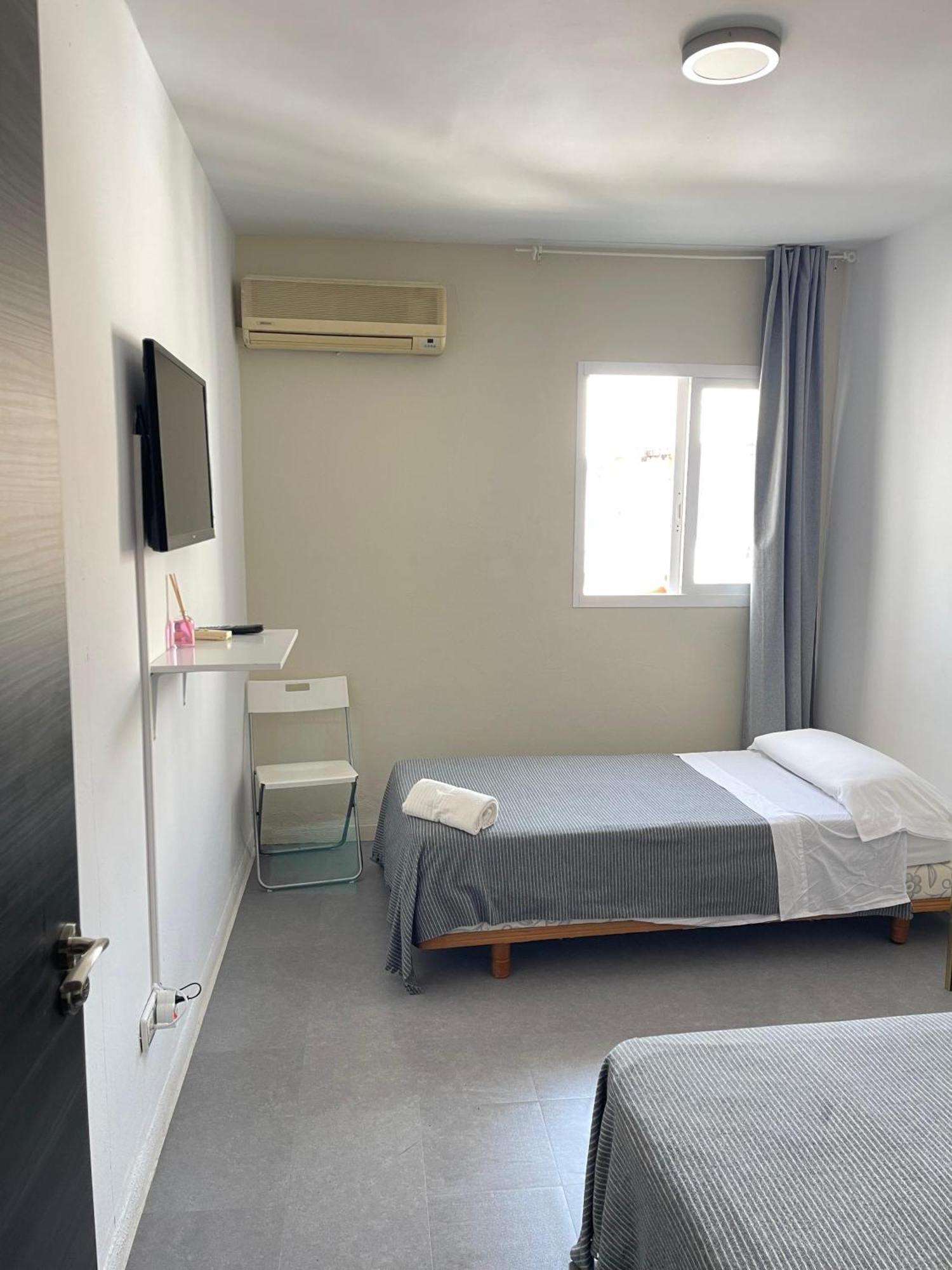 Hostal Santa Calma Marbella Eksteriør bilde